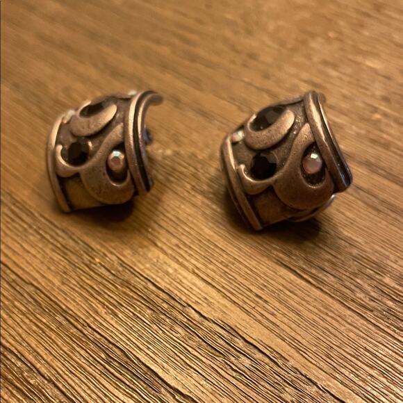 VTG Chico’s Half Hoop SilverTone ClipOn Earrings AB & Black Crystals - Picture 7 of 8